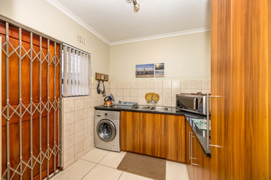 3 Bedroom Property for Sale in Kleinbosch Western Cape